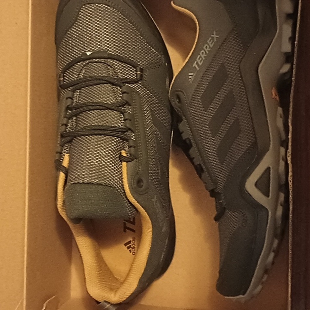 Adidas Terrex AX3